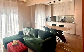 Emerald Suite Luxury Apartment In Thessaloniki